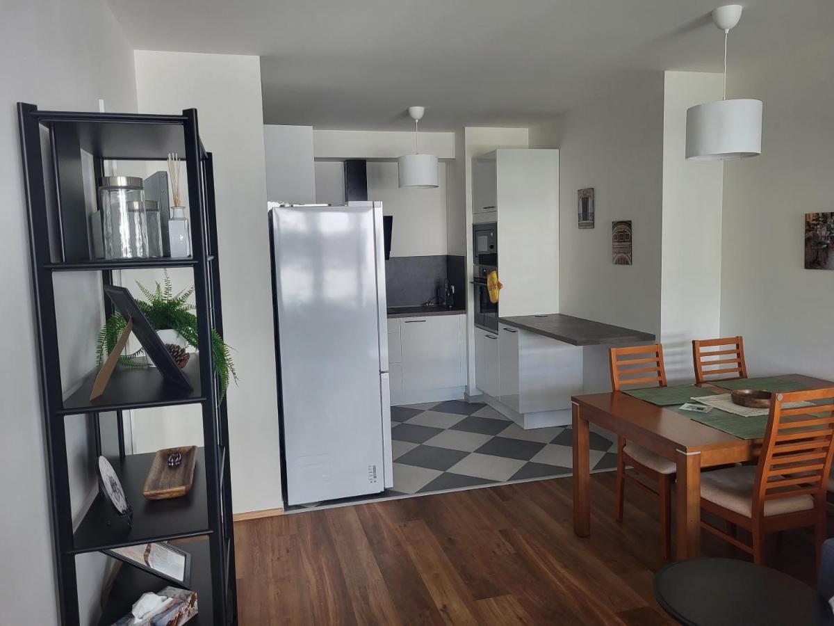 New Apartment In Karlin, Praha 8, Close To Center Εξωτερικό φωτογραφία